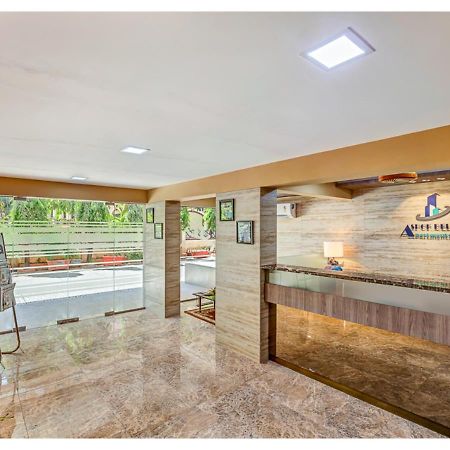 מומביי Ashok Deluxe Apartments, Marol Andheri East מראה חיצוני תמונה