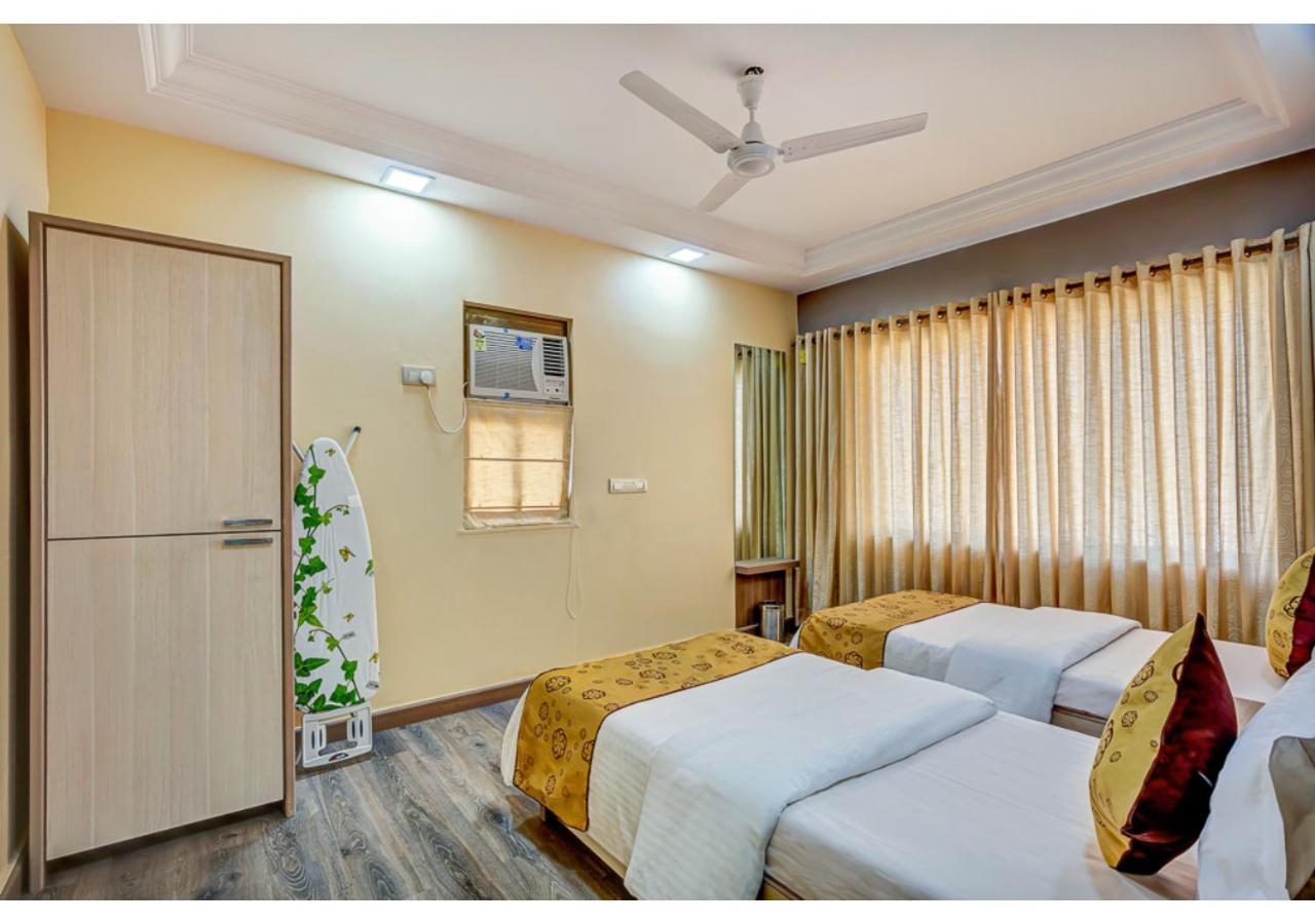 מומביי Ashok Deluxe Apartments, Marol Andheri East מראה חיצוני תמונה
