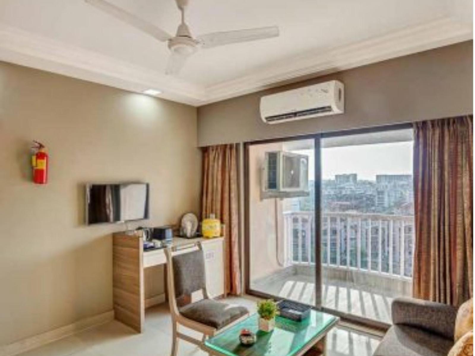 מומביי Ashok Deluxe Apartments, Marol Andheri East מראה חיצוני תמונה